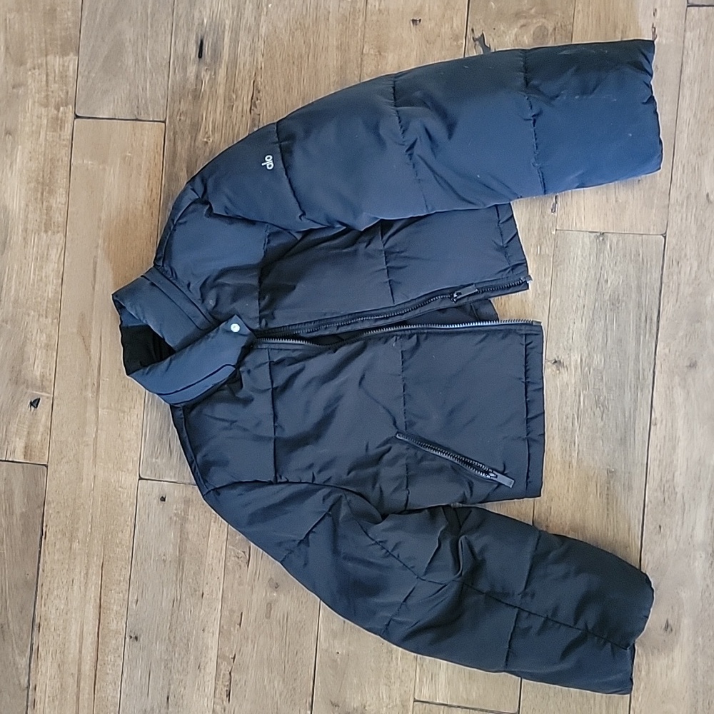 ALO black cropped puffer jacket